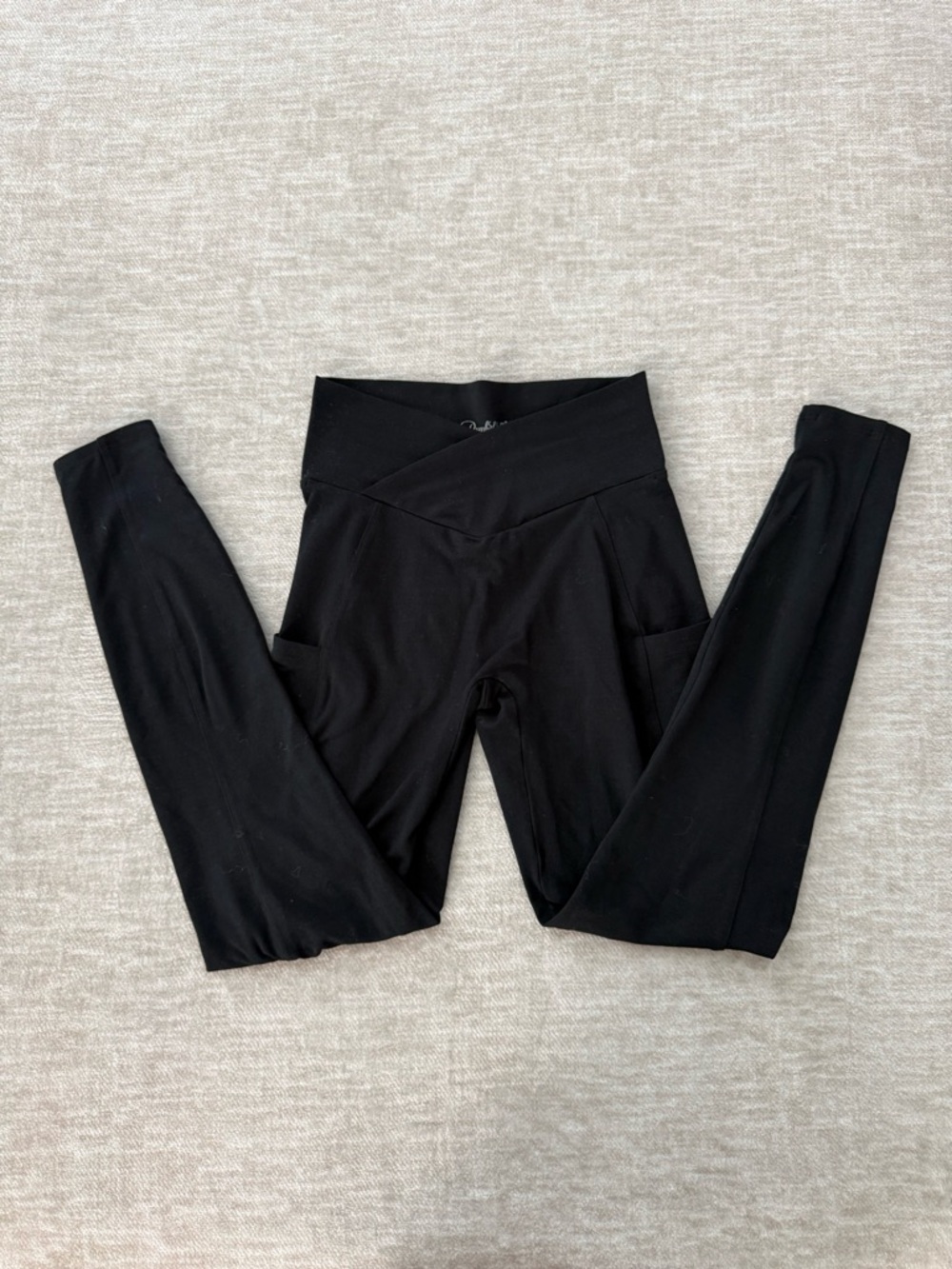 Bombshell Sportswear Contour Legging — Black - Picture 3 of 6